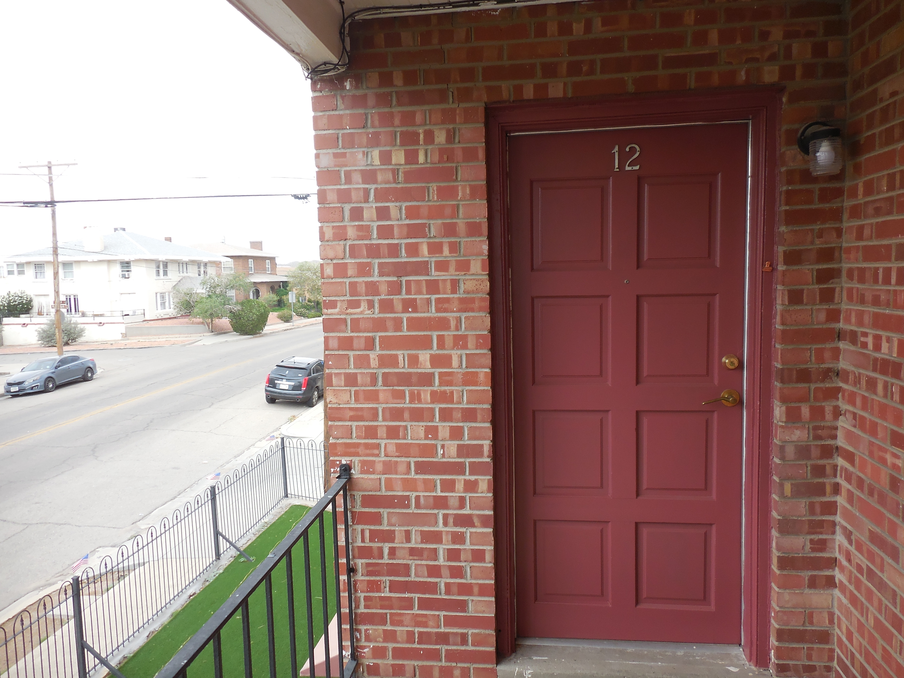 701 W Yandell Drive Unit 12 - 1