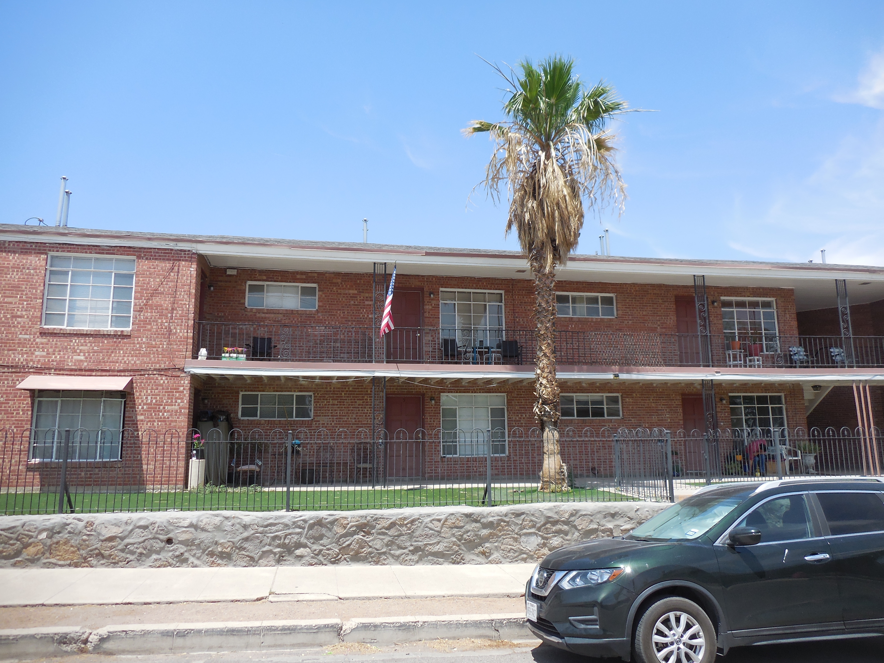Property main image